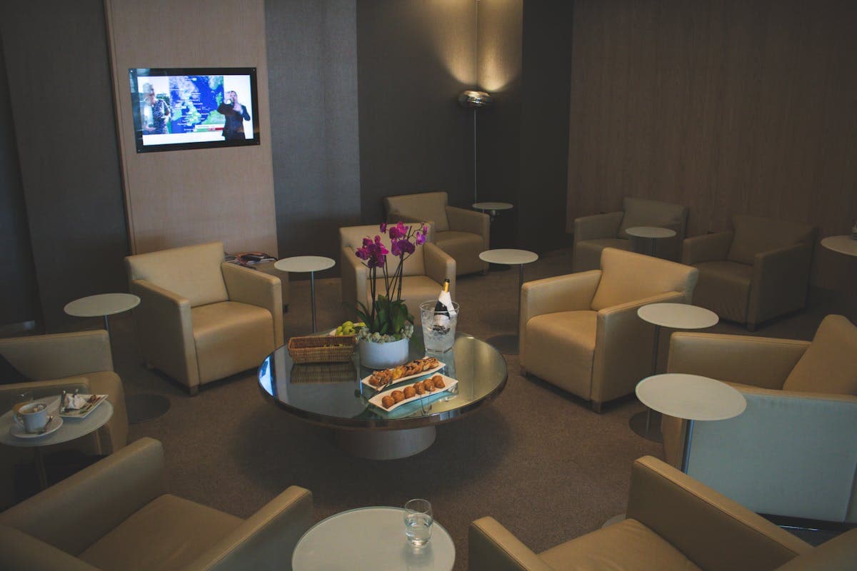 Airport VIP fast track lounge Buenos Aires
